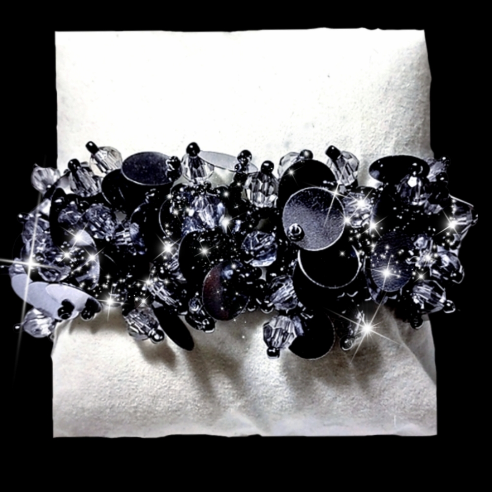 Y2K Silver Sequins Disc Stretch Bracelet NWOT